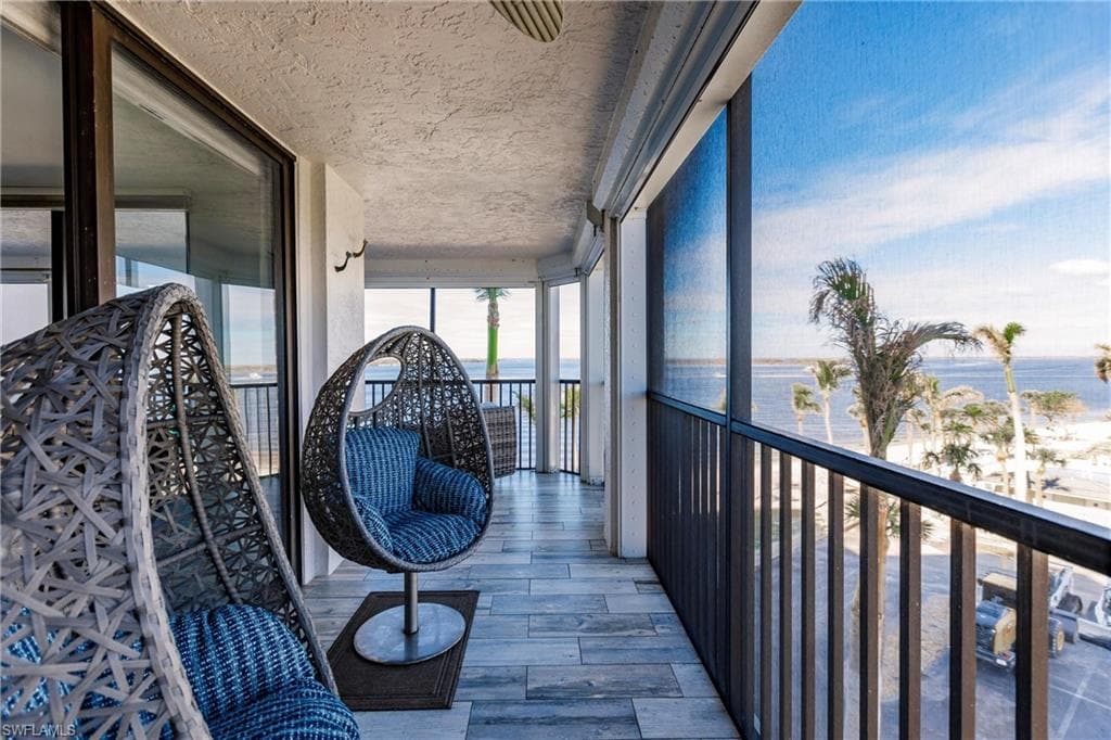 17170 Harbour Point Dr 437, Fort Myers, FL 33908-37