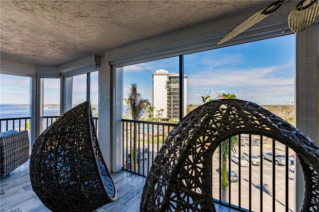 17170 Harbour Point Dr 437, Fort Myers, FL 33908-38