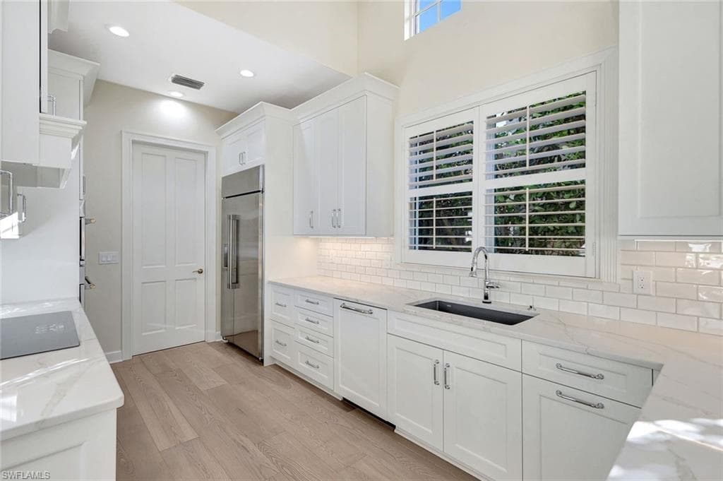 7817 Vizcaya Way, Naples, FL 34108-18