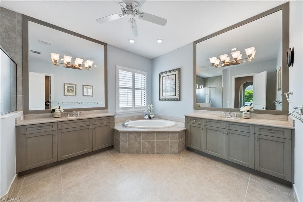 9454 Greenleigh Ct, Naples, FL 34120-16