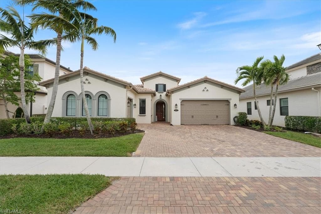 9454 Greenleigh Ct, Naples, FL 34120-41