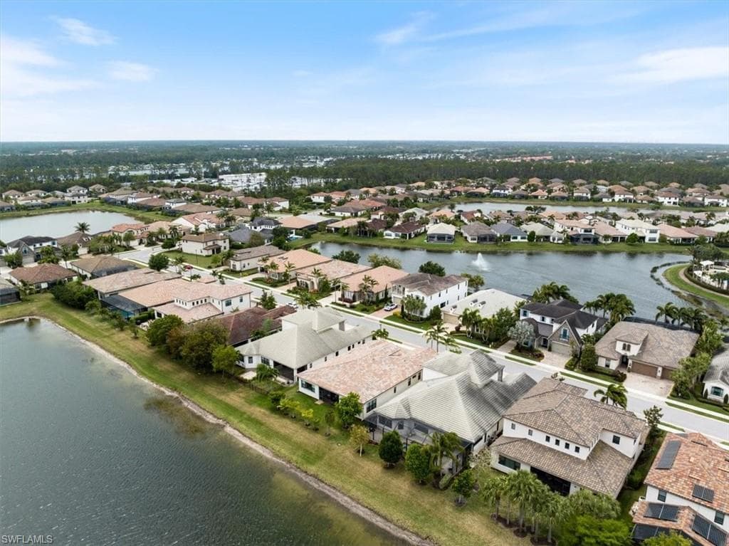 9454 Greenleigh Ct, Naples, FL 34120-44