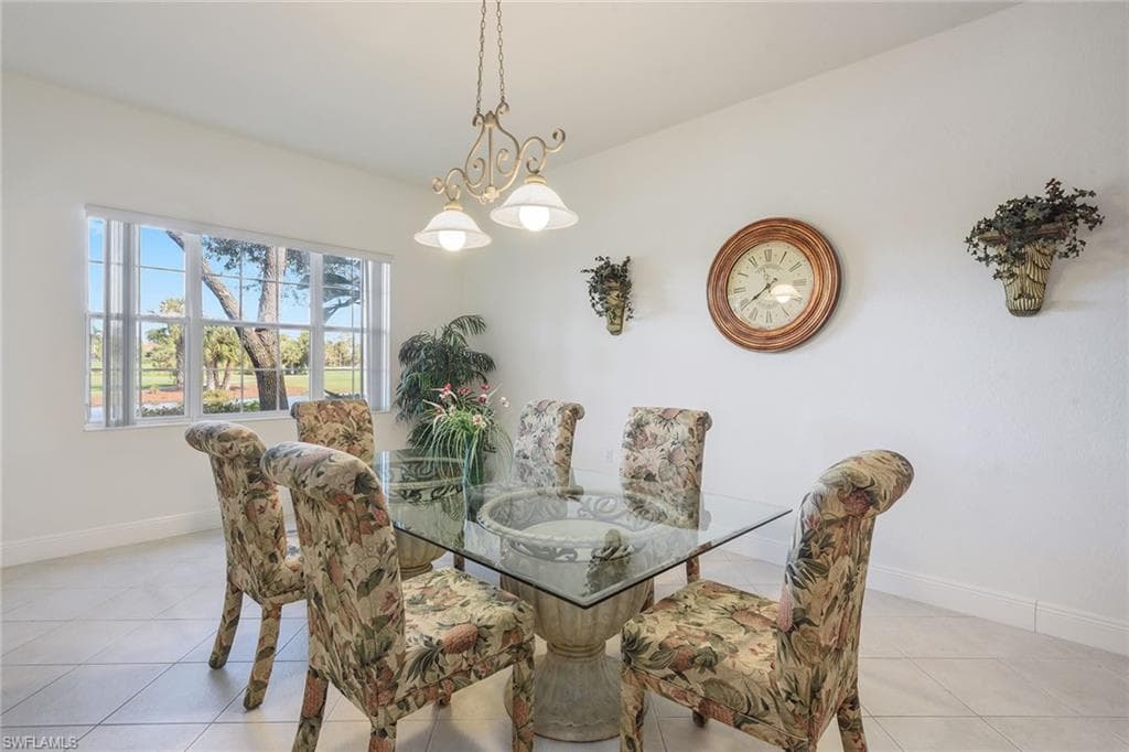 3745 Montreux Ln 102, Naples, FL 34114-9