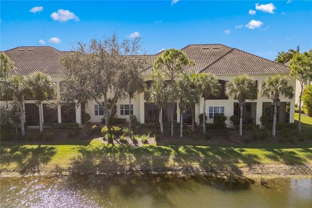 3745 Montreux Ln 102, Naples, FL 34114-26