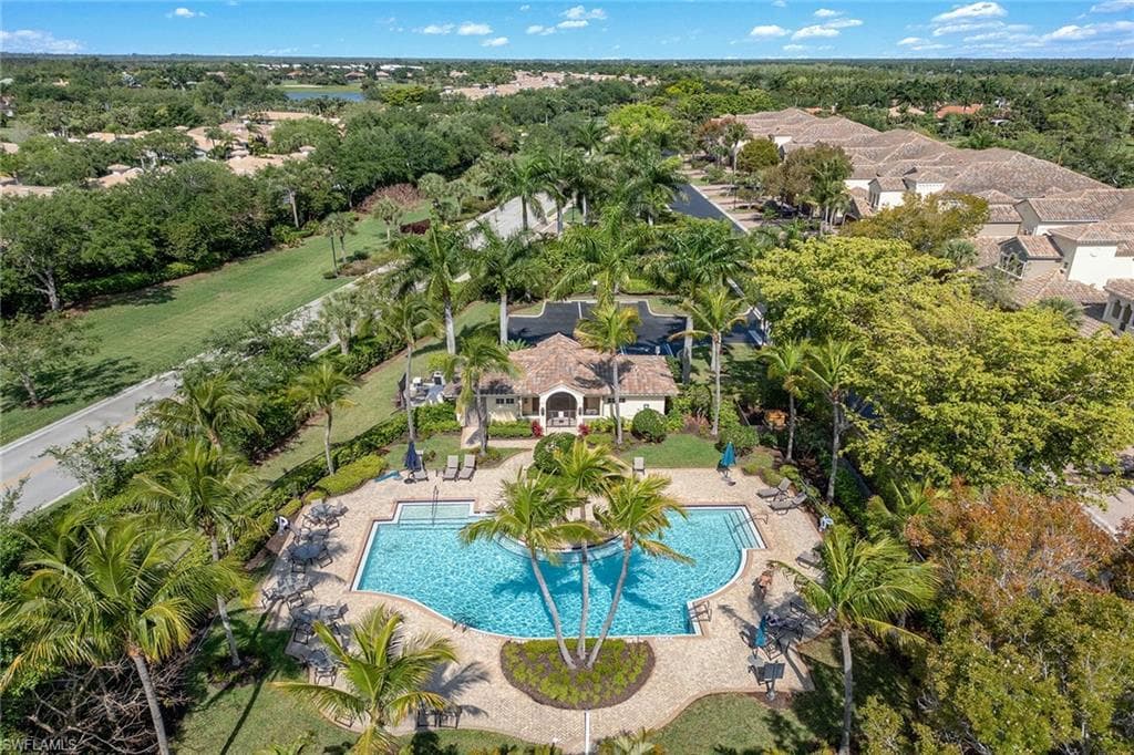 3745 Montreux Ln 102, Naples, FL 34114-35