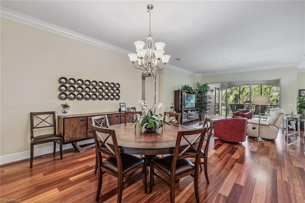 3189 Aviamar Cir 202, Naples, FL 34114-8