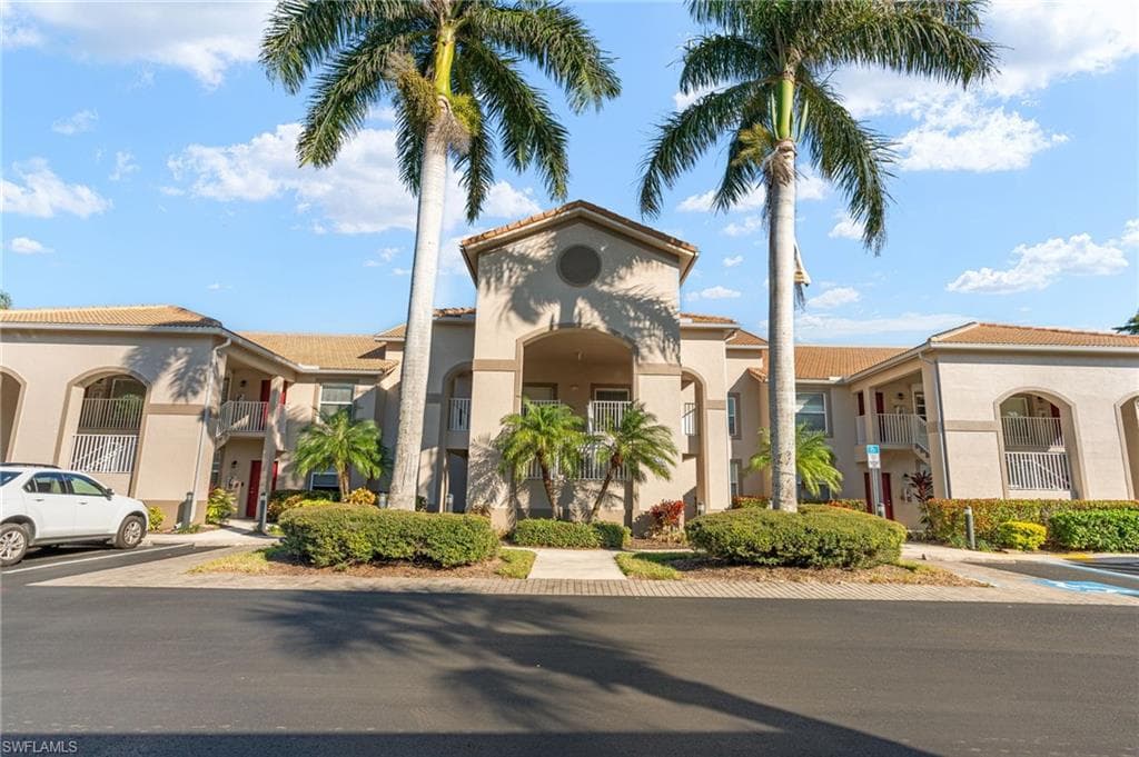 20031 Barletta Ln 2315, Estero, FL 33928-18
