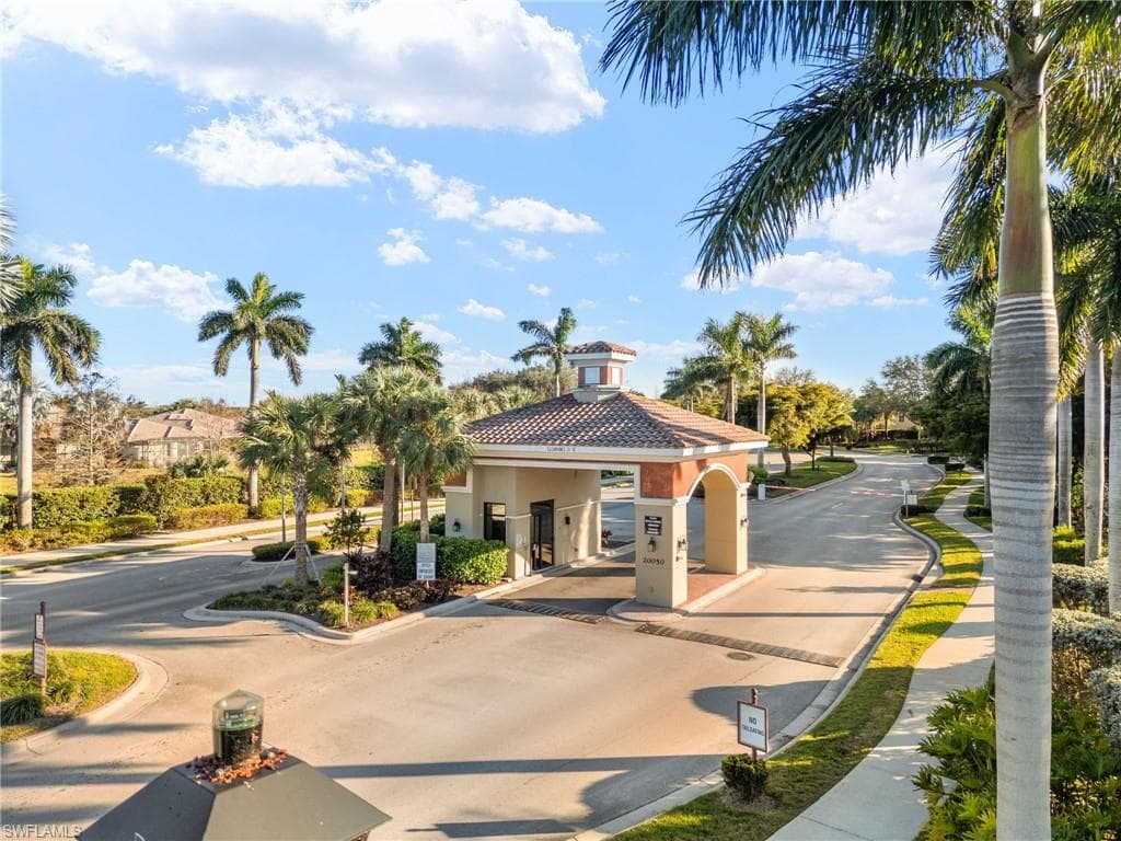 20031 Barletta Ln 2315, Estero, FL 33928-4
