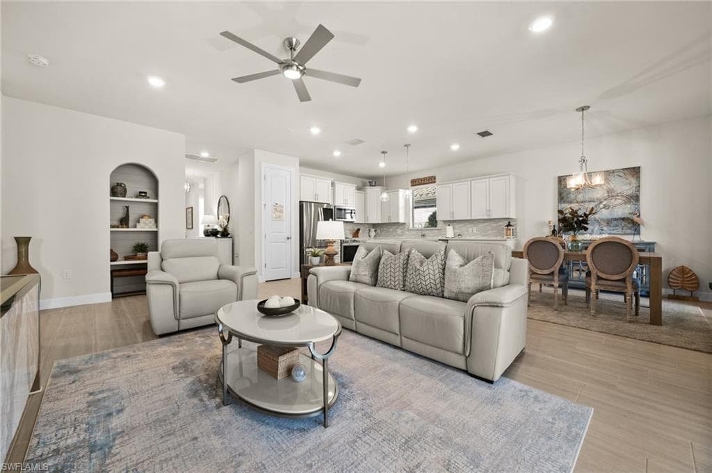 19375 Elston Way, Estero, FL 33928-9