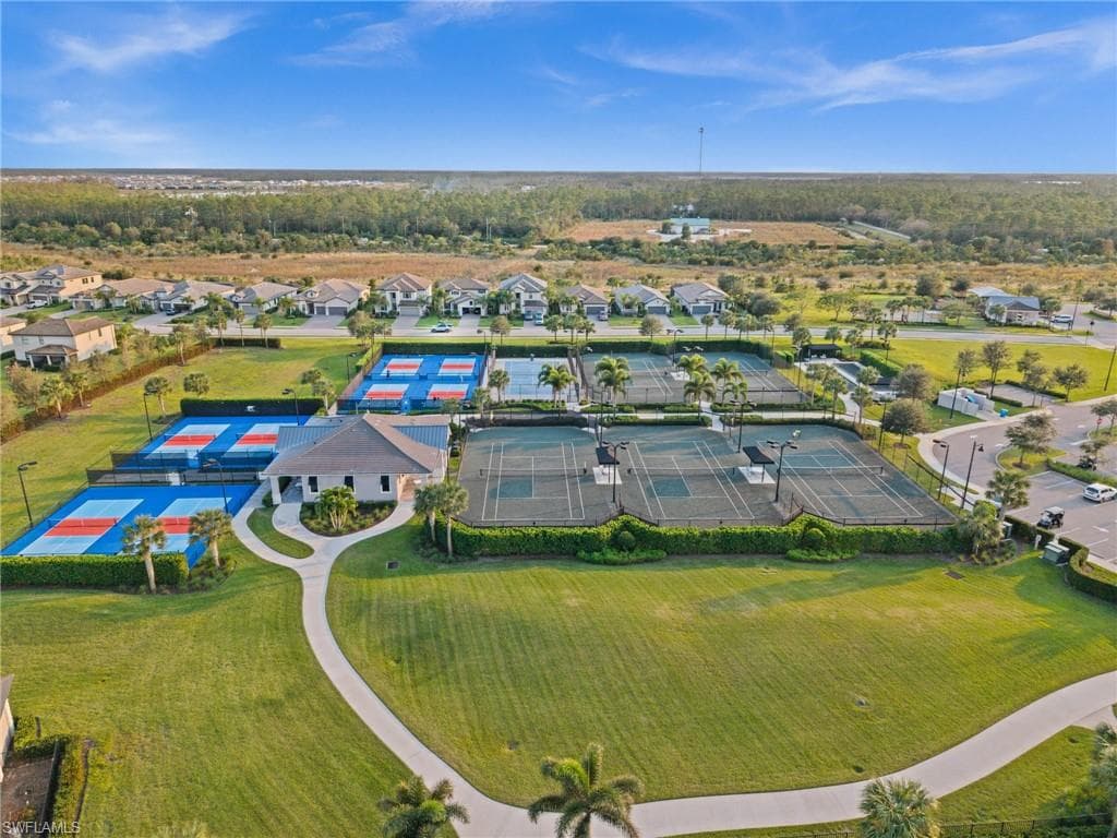 19375 Elston Way, Estero, FL 33928-38