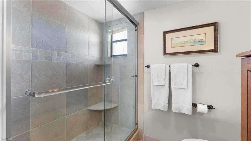 600 Neapolitan Way 231, Naples, FL 34103-16