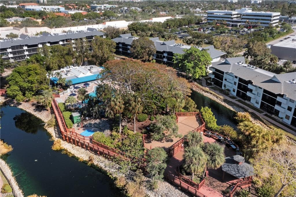 600 Neapolitan Way 231, Naples, FL 34103-31