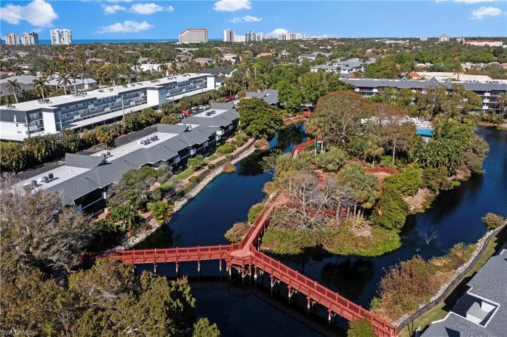 600 Neapolitan Way 231, Naples, FL 34103-33