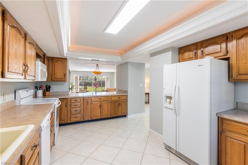 1520 Imperial Golf Course Blvd 225, Naples, FL 34110-12
