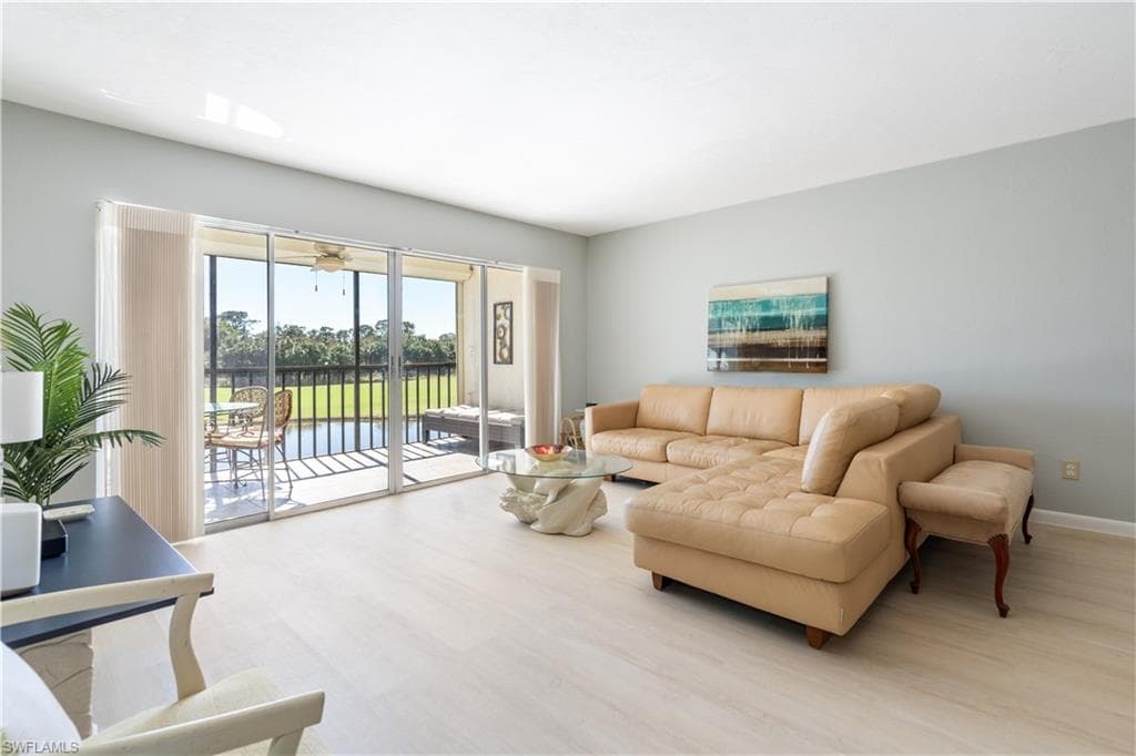 1520 Imperial Golf Course Blvd 225, Naples, FL 34110-1