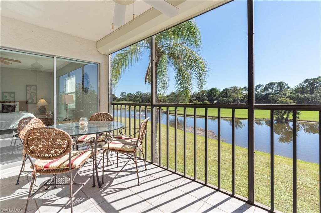 1520 Imperial Golf Course Blvd 225, Naples, FL 34110-4