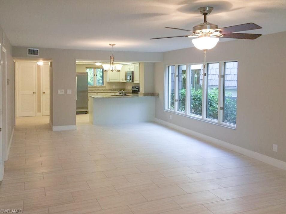 1632 Spoonbill Ln A, Naples, FL 34105-8