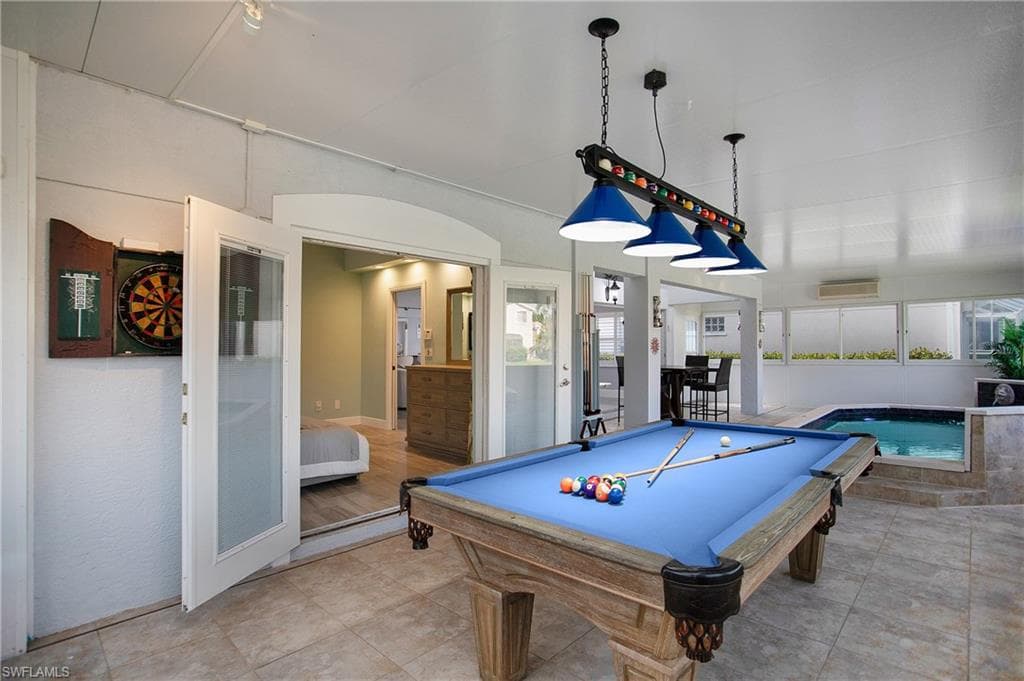 159 Lady Palm Dr, Naples, FL 34104-33