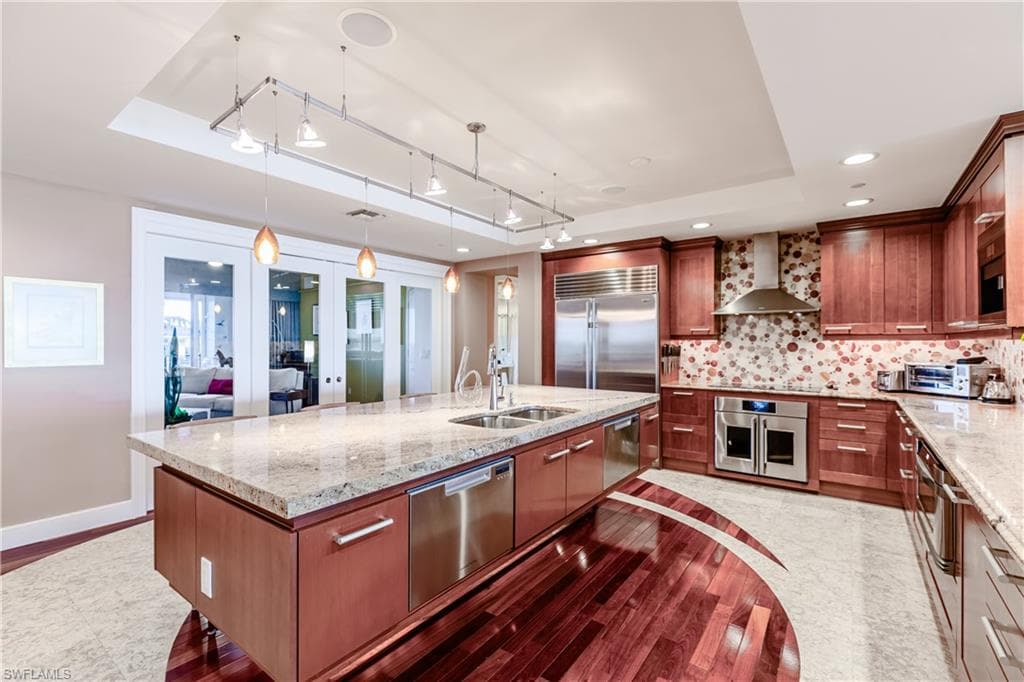 350 Collier Blvd 403, Marco Island, FL 34145-9