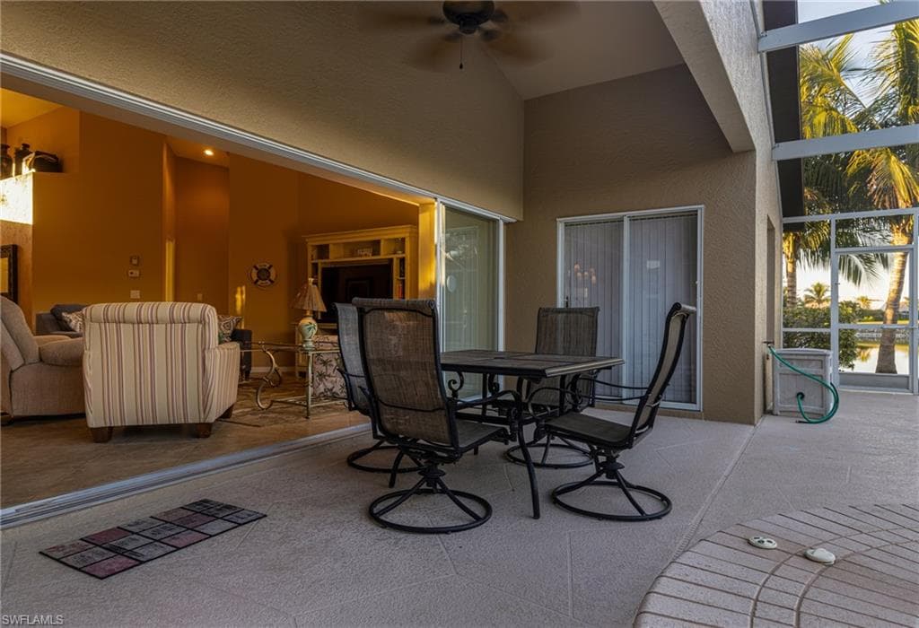 8476 Indian Wells Way, Naples, FL 34113-3003-34
