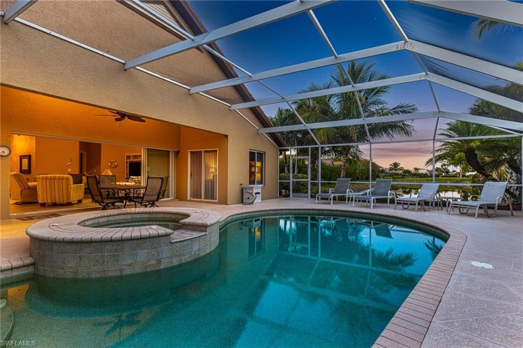 8476 Indian Wells Way, Naples, FL 34113-3003-3