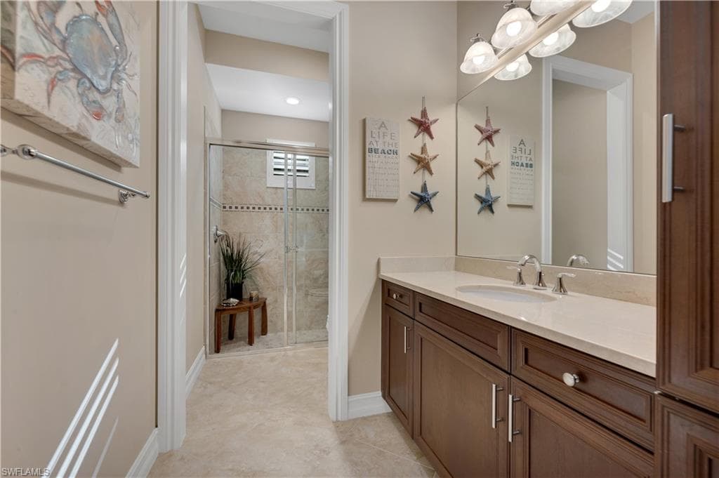 7399 Acorn Way, Naples, FL 34119-17