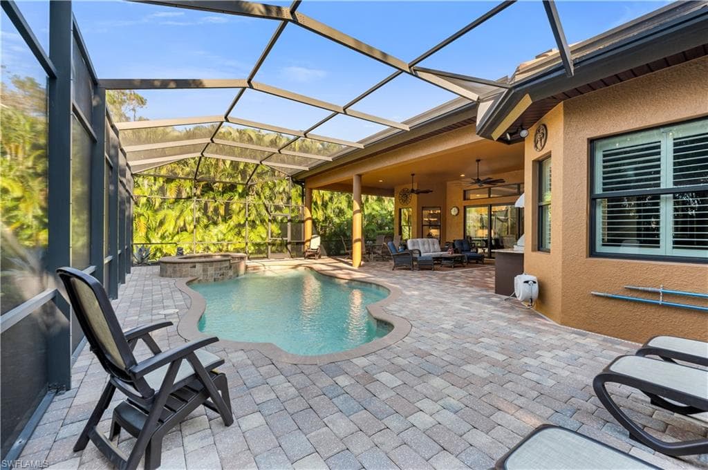 7399 Acorn Way, Naples, FL 34119-22