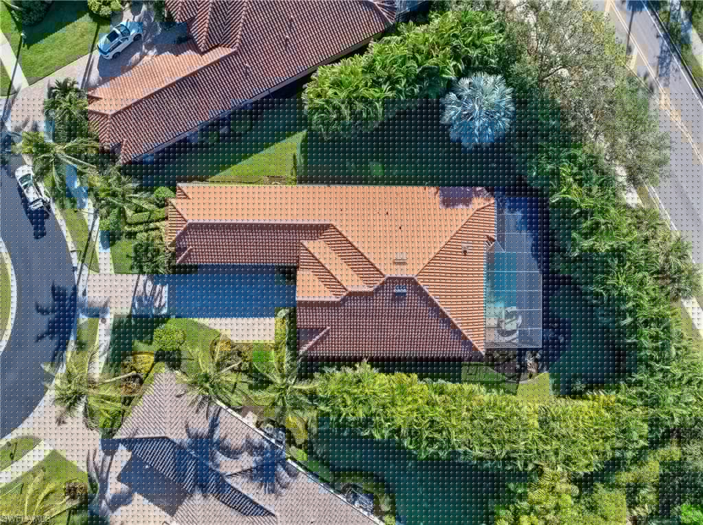 7399 Acorn Way, Naples, FL 34119-4
