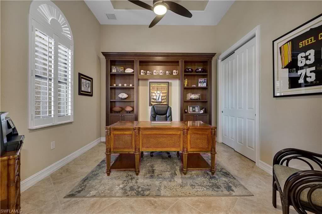 7399 Acorn Way, Naples, FL 34119-7