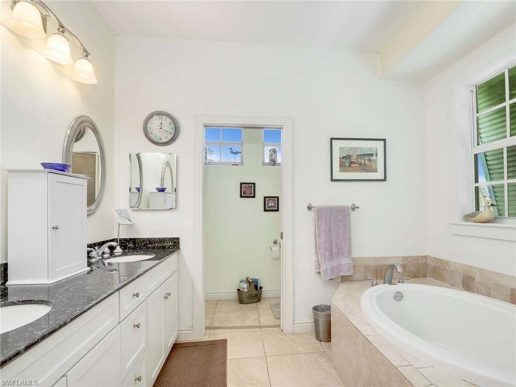 1945 Sheffield Ave, Marco Island, FL 34145-22