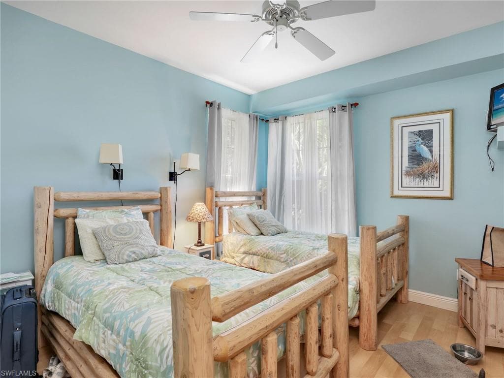 1945 Sheffield Ave, Marco Island, FL 34145-24