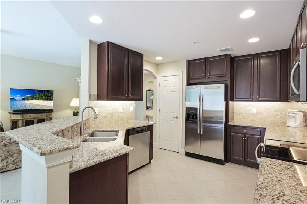 9516 Ironstone Ter 4-101, Naples, FL 34120-10