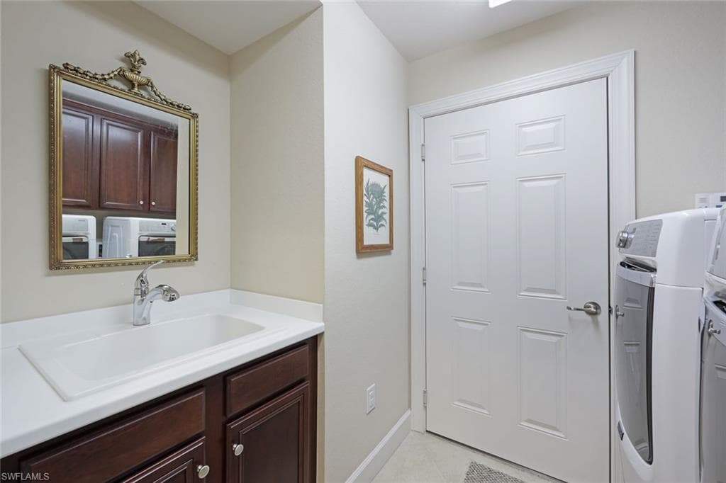 9516 Ironstone Ter 4-101, Naples, FL 34120-23
