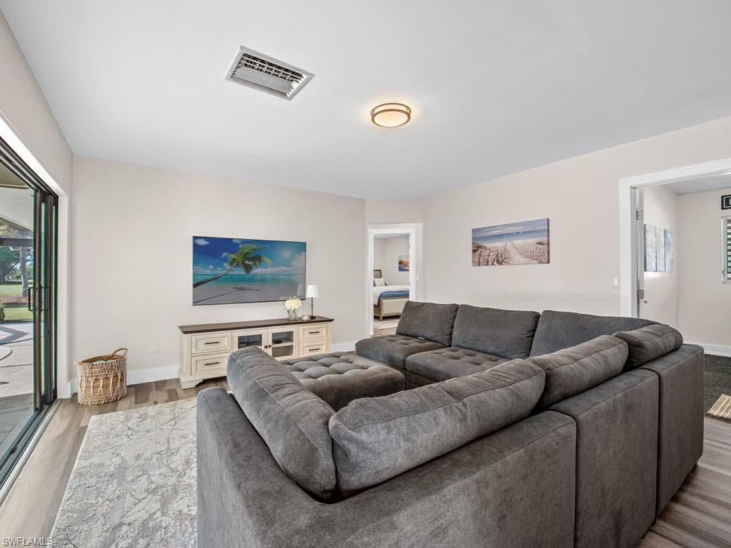 264 Shadowridge Ct, Marco Island, FL 34145-10