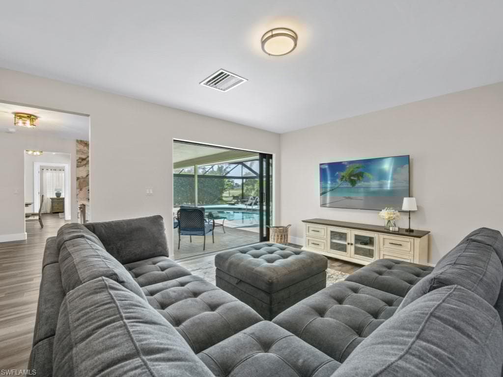 264 Shadowridge Ct, Marco Island, FL 34145-11
