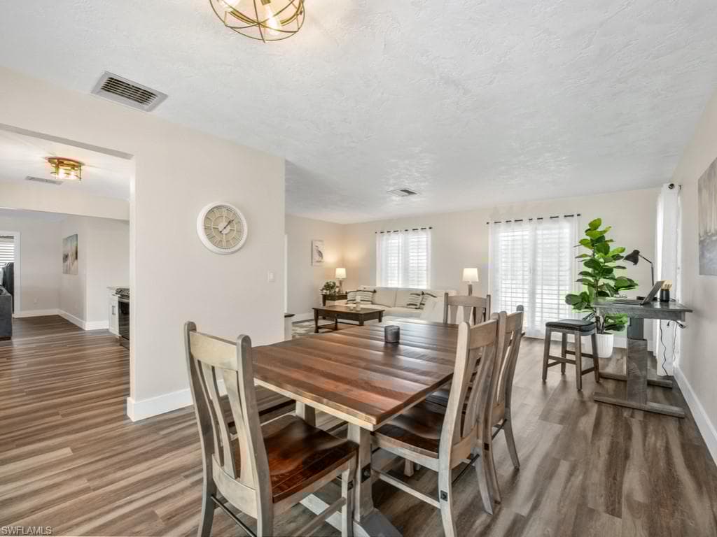 264 Shadowridge Ct, Marco Island, FL 34145-6