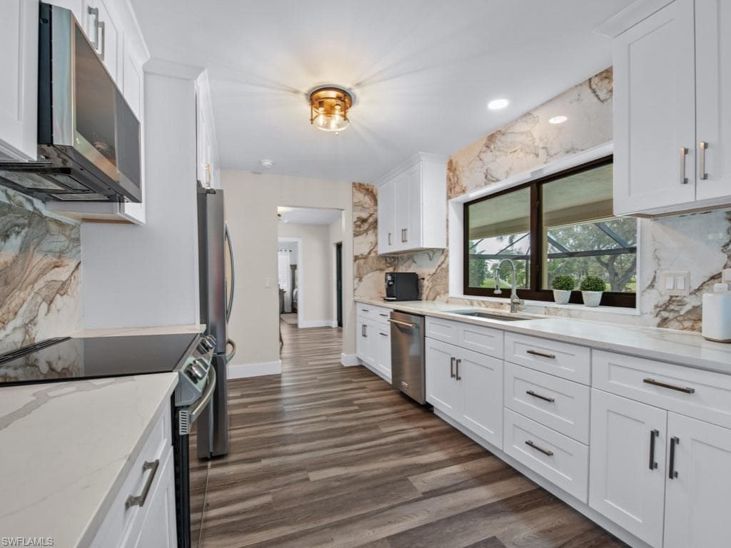 264 Shadowridge Ct, Marco Island, FL 34145-8