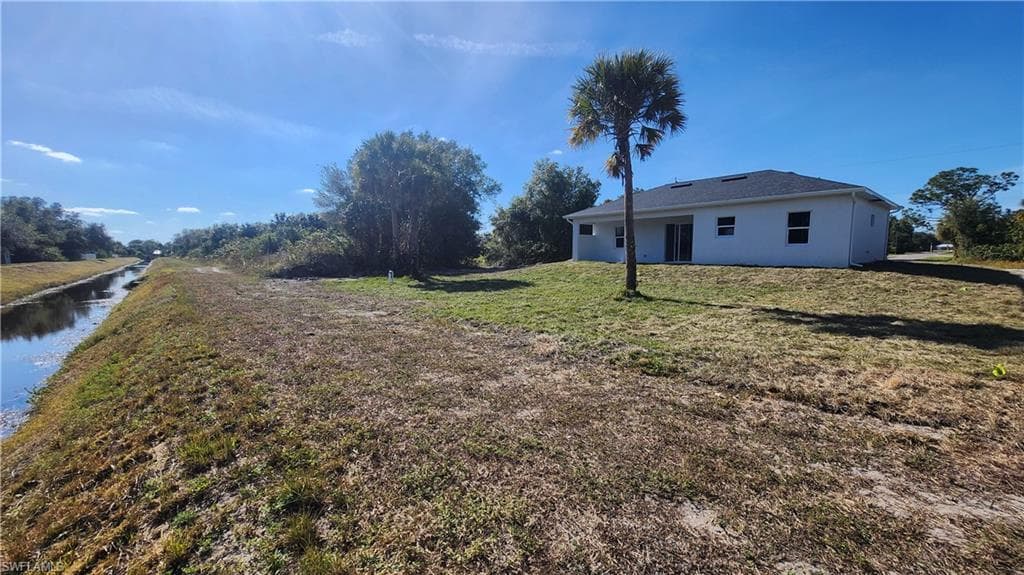 6032 Langdon Ave, Fort Myers, FL 33905-2