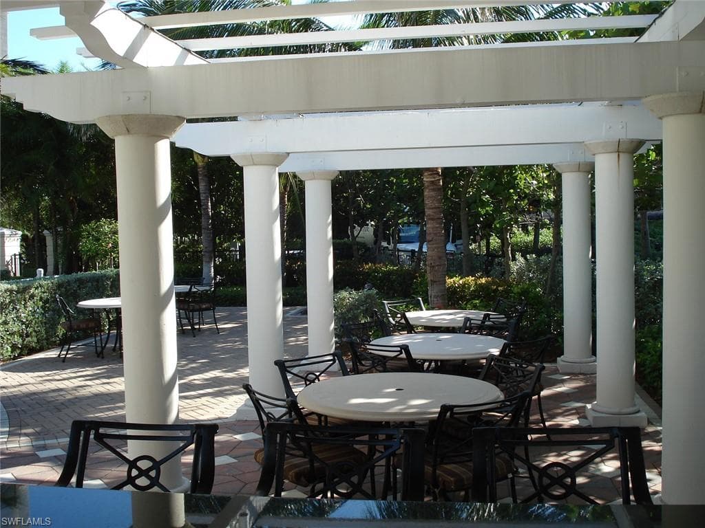350 Collier Blvd 305, Marco Island, FL 34145-28