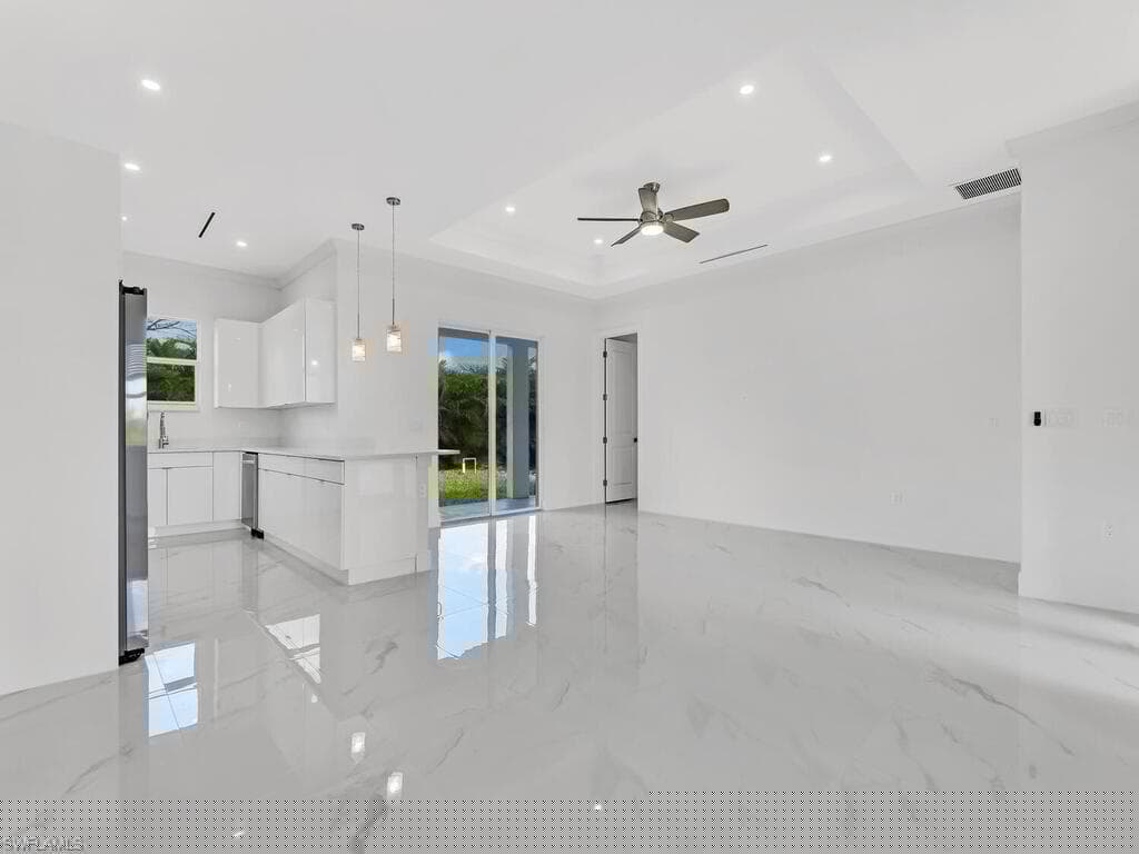 6006 Stratton Rd, Fort Myers, FL 33905-14