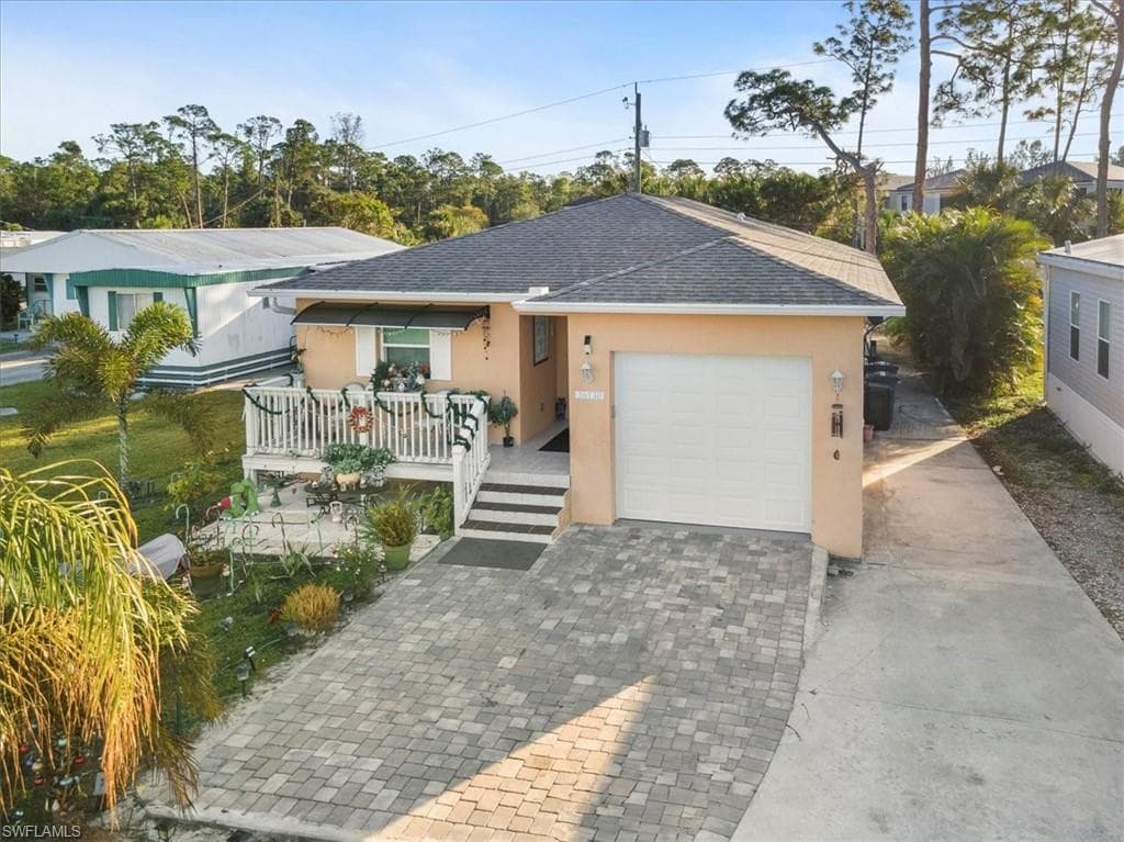 26130 Colony Rd, Bonita Springs, FL 34135-2