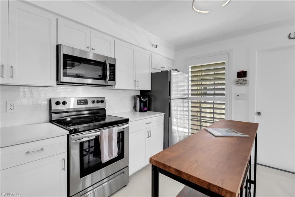1215 Edington Pl E5, Marco Island, FL 34145-11