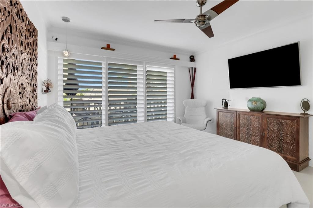 1215 Edington Pl E5, Marco Island, FL 34145-19
