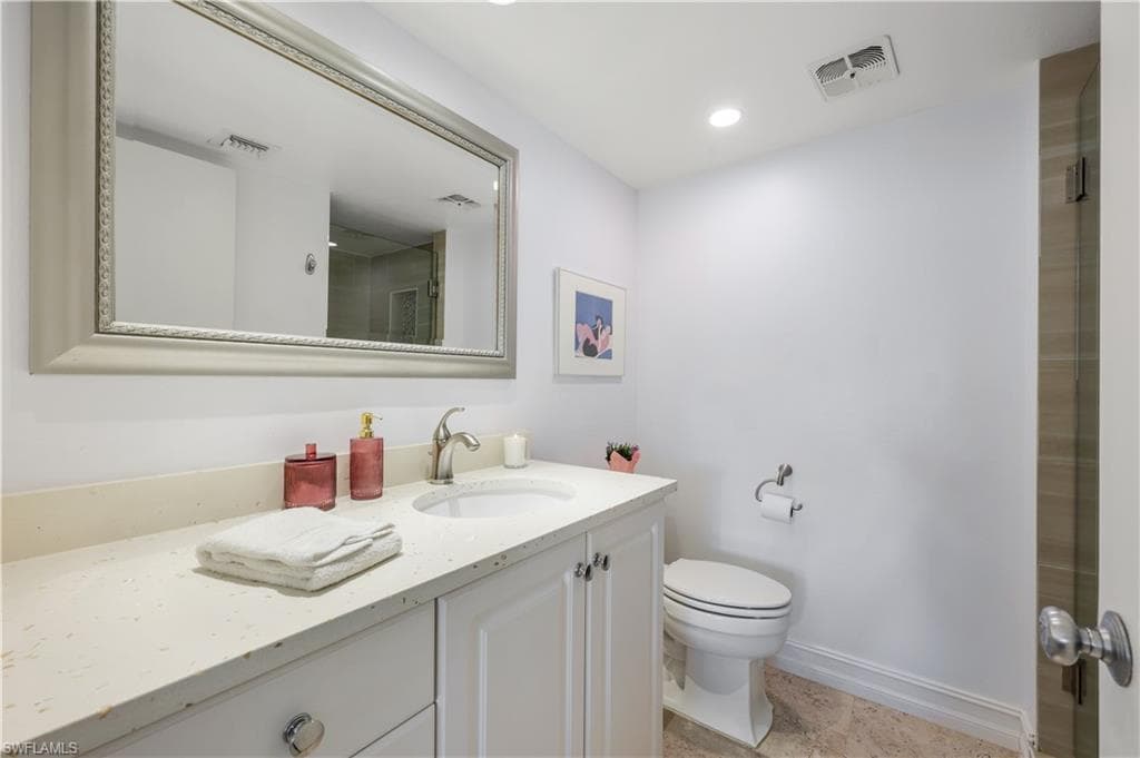 3930 Belair Ln 207, Naples, FL 34103-11