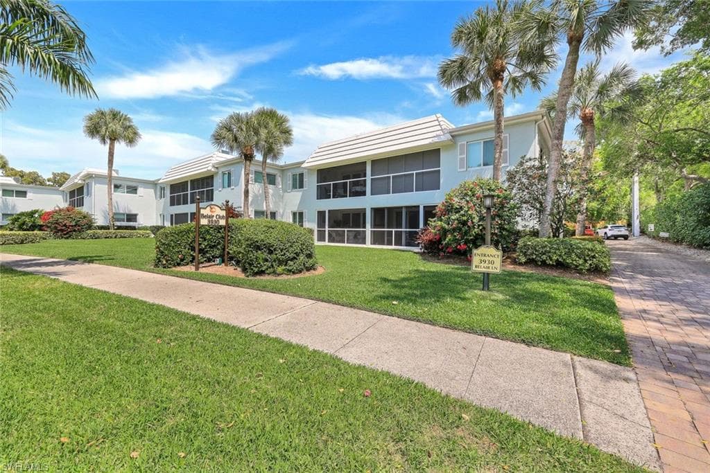 3930 Belair Ln 207, Naples, FL 34103-3