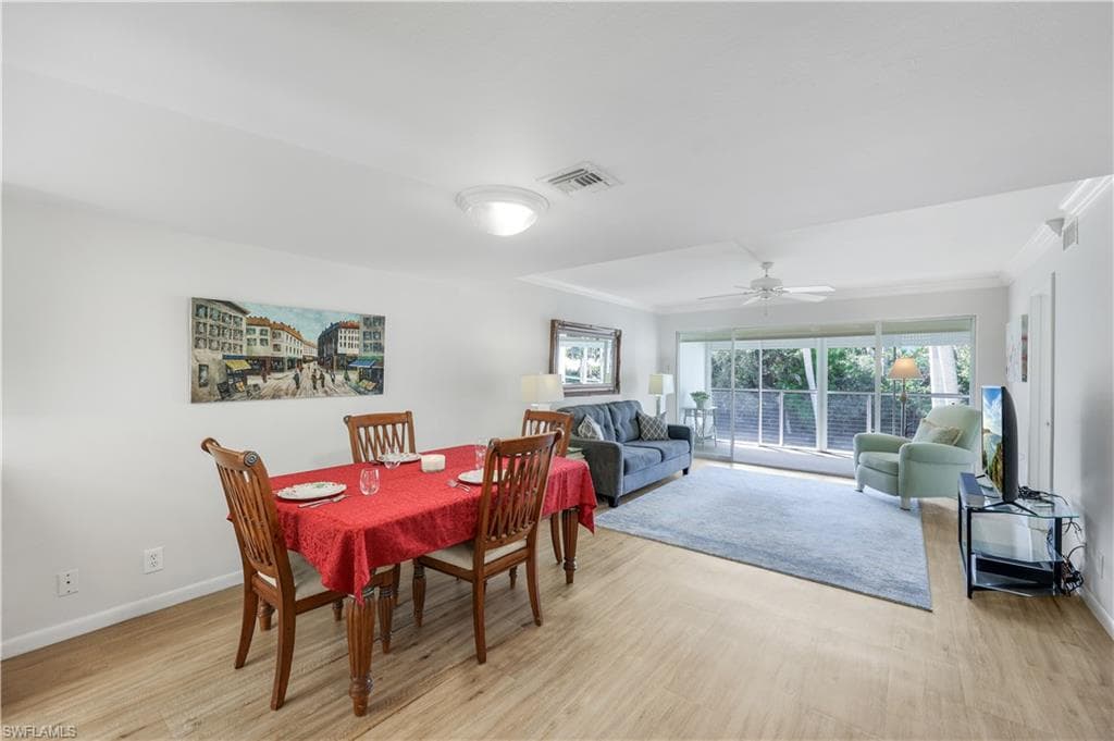 3930 Belair Ln 207, Naples, FL 34103-6