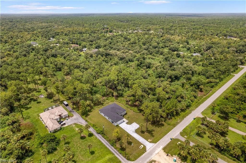 3762 32nd Ave SE, Naples, FL 34117-38