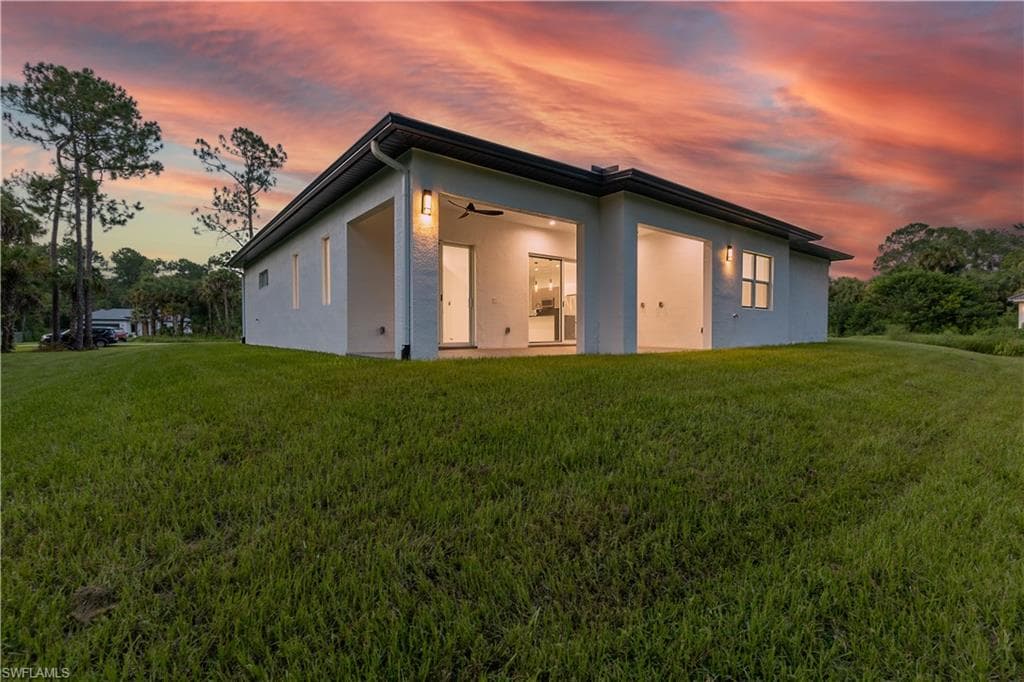 3762 32nd Ave SE, Naples, FL 34117-3
