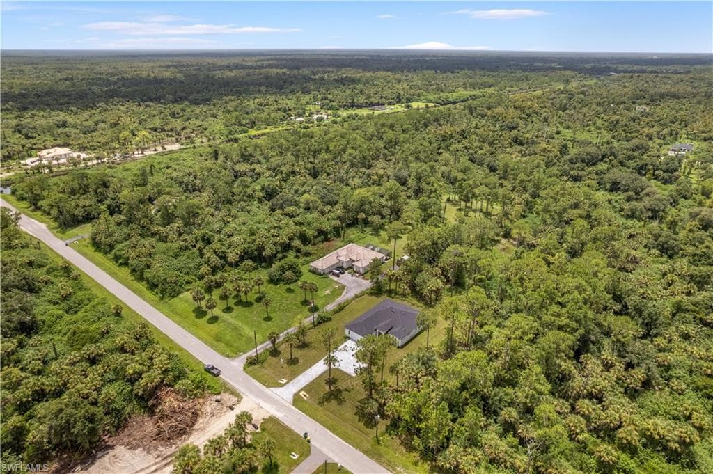 3762 32nd Ave SE, Naples, FL 34117-39