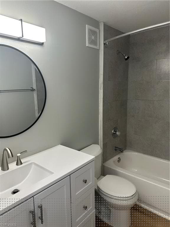5397 Treetops Dr, Naples, FL 34113-11